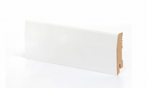 Плинтус МДФ ламинированный Ликорн K-12 белый прямой со скосом