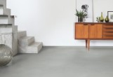 ПВХ плитка Quick-Step Ambient Glue Plus Шлифованный бетон светло-серый AMGP40139